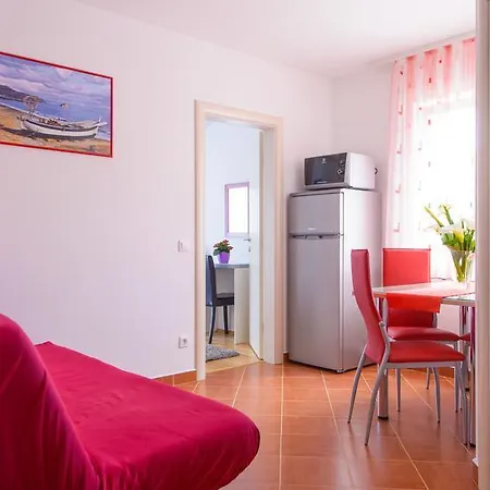 15440b Трогир