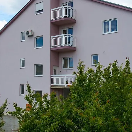 15440b * Trogir